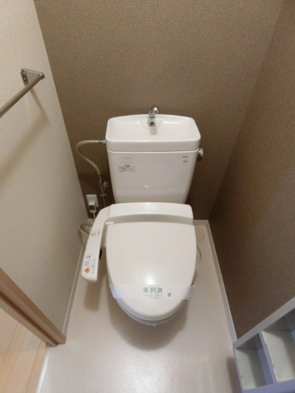 トイレ　図面と現状に相違がある場合には現状を優先