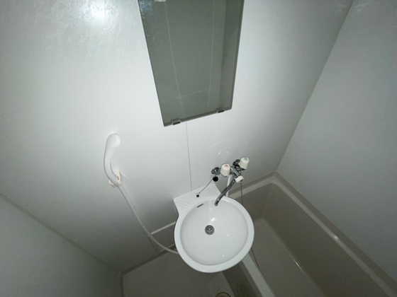 洗面設備　※別部屋の写真です