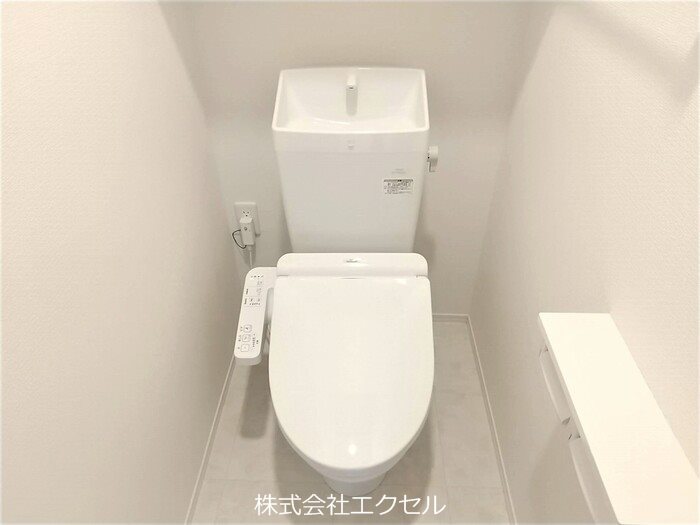 トイレ　同等タイプのイメージ画像です。