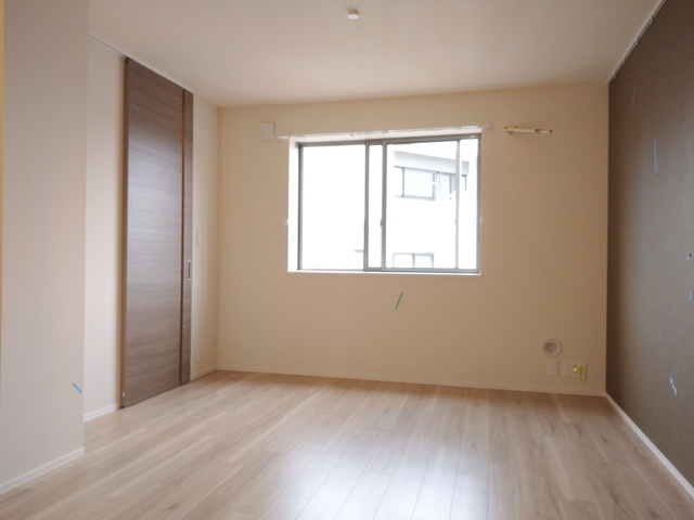 居室・リビング　★キレイなフローリングの角部屋です★