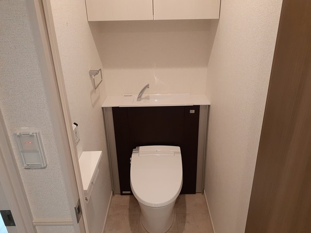 トイレ　ウォシュレット完備☆
