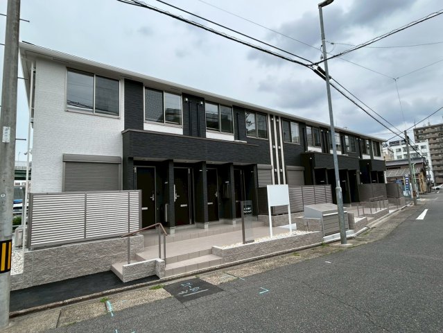 建物外観　R.H柳川