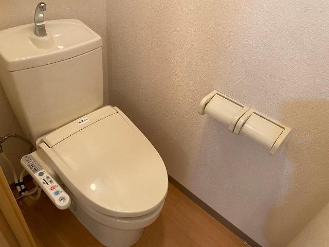 トイレ　シャワー付トイレ