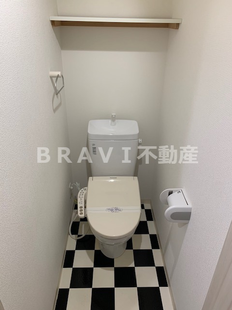 トイレ　【ブリリアントコート農人橋】落ち着いたトイレです