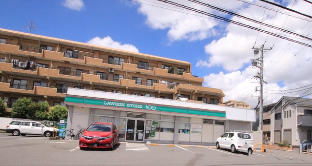 コンビニ　ローソンストア１００　中山競馬場通り店（コンビニ）まで230m