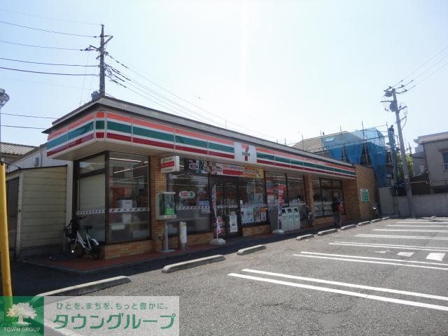 コンビニ　セブンイレブン（コンビニ）まで119m