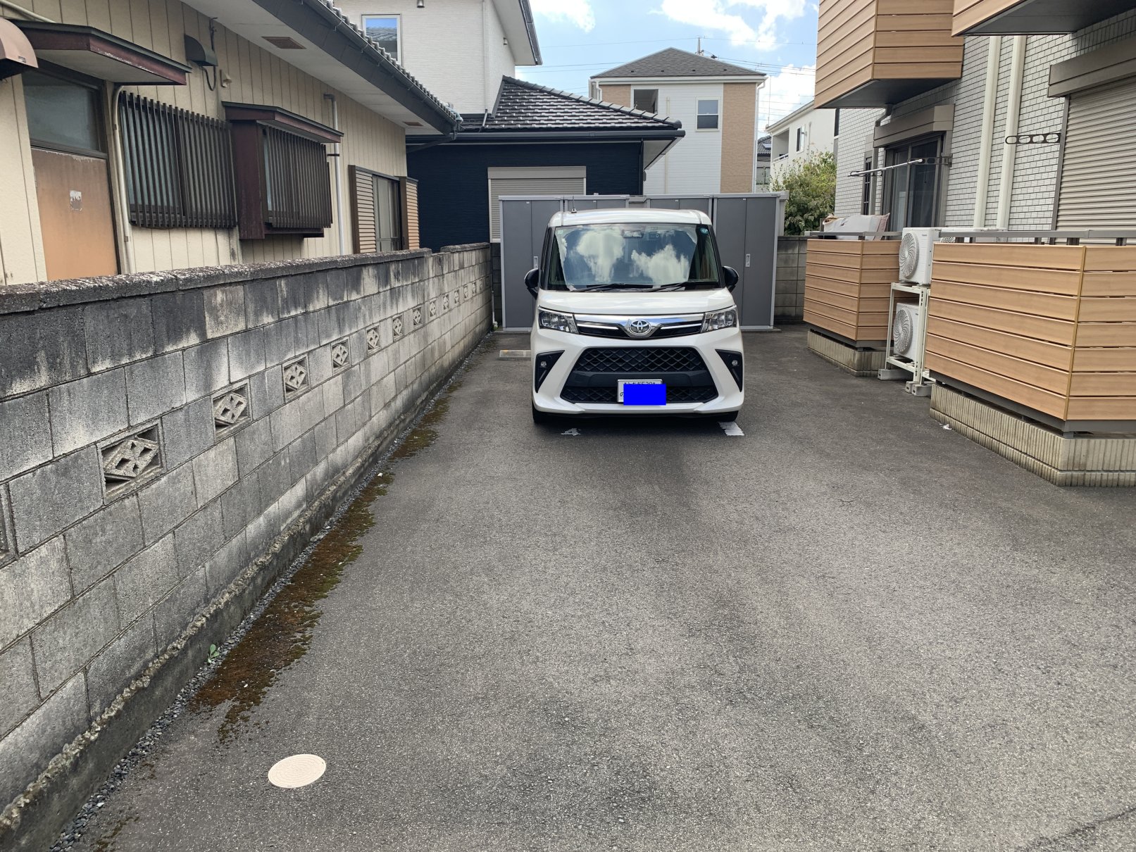 駐車場　敷地内駐車スペース