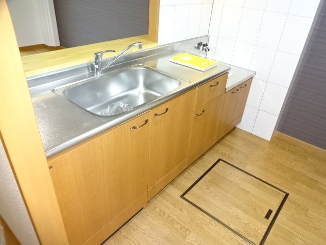 キッチン　キッチン（イメージ）