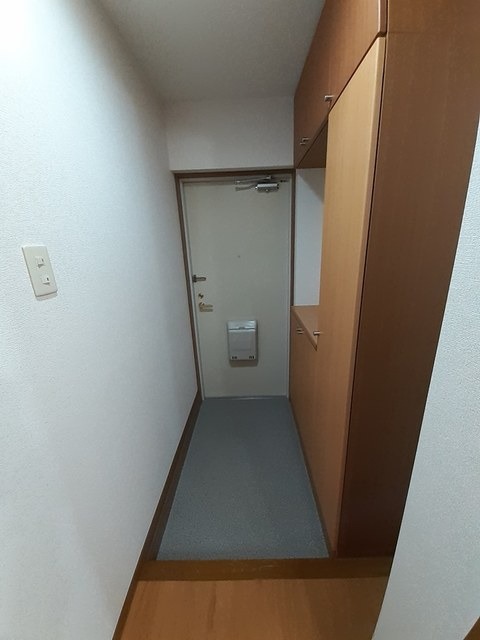 玄関　図面と現状に相違がある場合には現状を優先