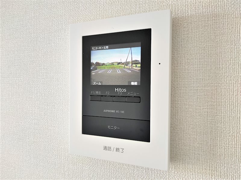 セキュリティ　モニター付きインターフォンを採用し防犯対策。