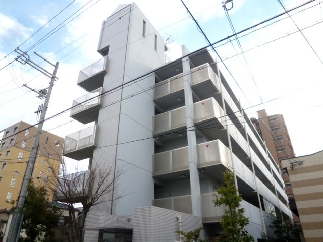 建物外観　安心のオートロック付きです♪