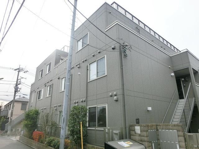 建物外観　★築浅ならではのキレイな外観★