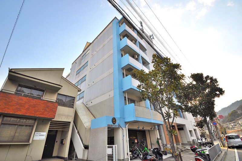 建物外観　なんと言ってもおしゃれなこの外観！