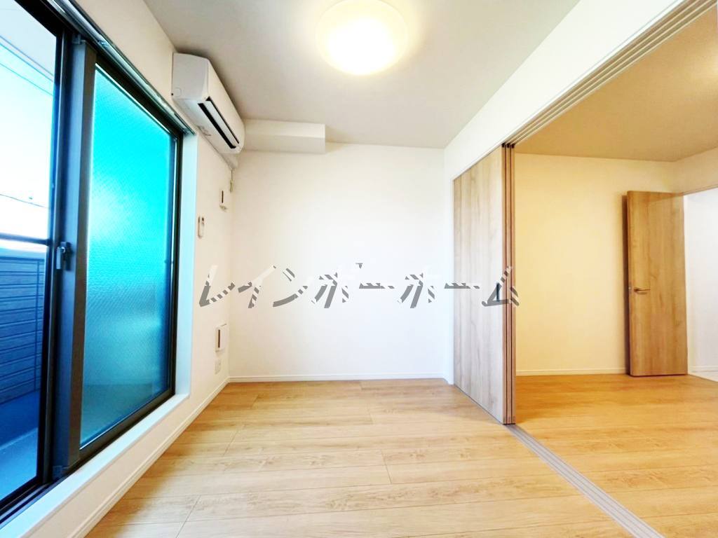 居室・リビング　別部屋の参考写真です