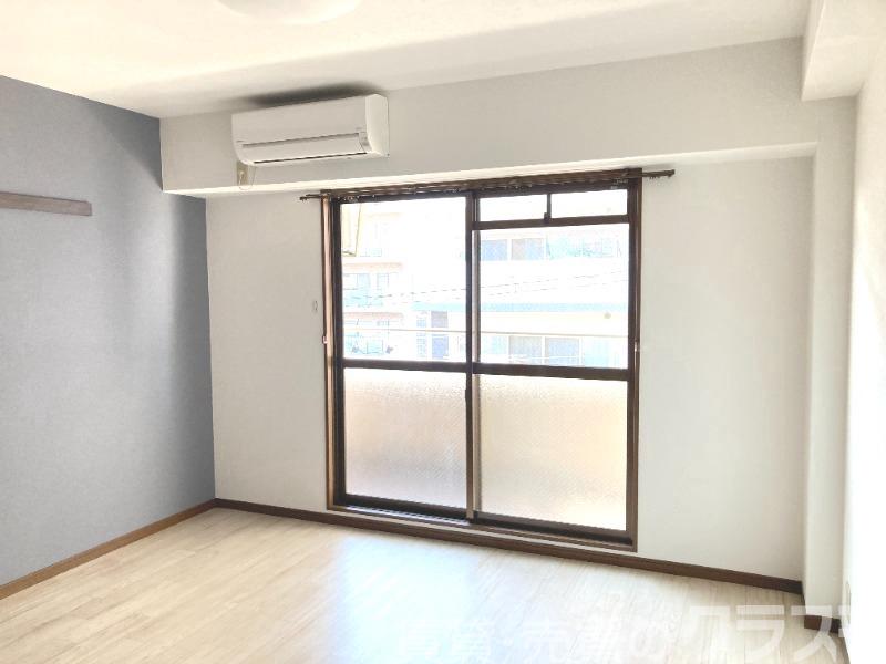 居室・リビング　明るいお部屋です♪