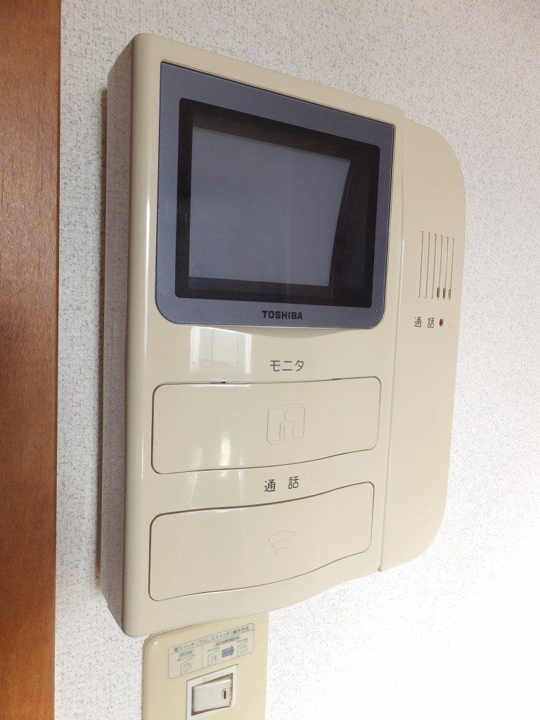 セキュリティ　モニター付きインターホン