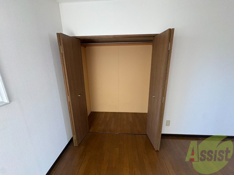収納　こちらは収納です。物をしまう事ができますね！