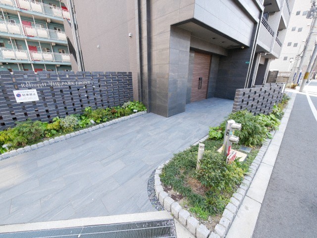 エントランス　建物の内部です