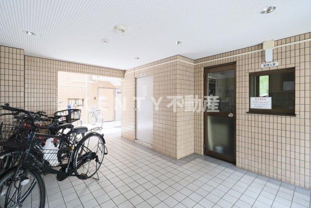 ロビー　建物の内部です