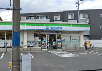 コンビニ　ファミリーマート 曽根南町店（コンビニ）まで2041m