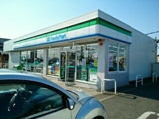 コンビニ　ファミリーマート　花池３丁目店（コンビニ）まで450m