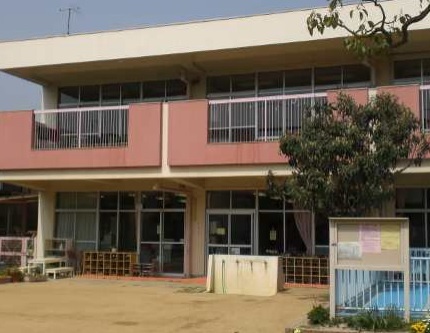 幼稚園・保育園　小松朝日保育所（幼稚園・保育園）まで530m