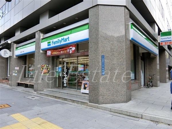 コンビニ　ファミリーマート 淡路町三丁目店（コンビニ）まで185m