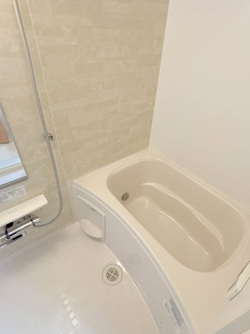 バス・シャワールーム　※同建物別号室画像