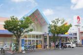 スーパー　山陽マルナカ福富店（スーパー）まで565m