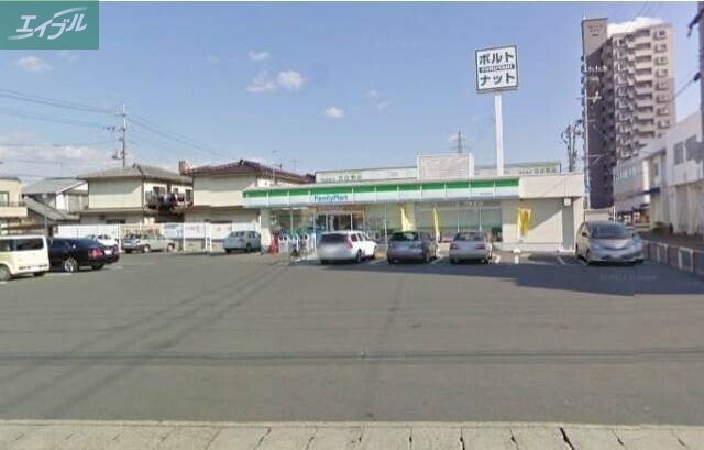 コンビニ　ファミリーマート東古松中央店（コンビニ）まで663m