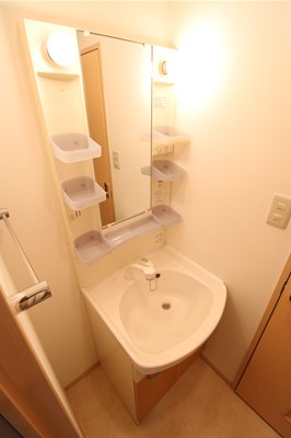 洗面設備　※同物件、別部屋になります。