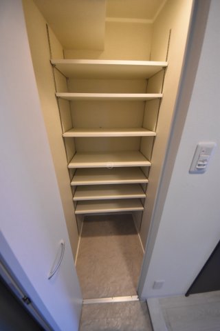 収納　ソレイユルヴァン　シューズインクローゼット