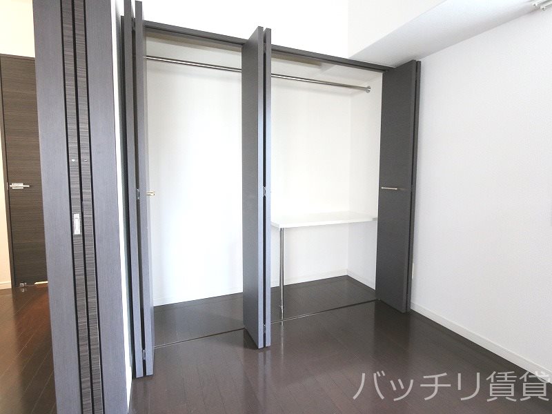 収納　画像は別号室イメージの為、現況を優先いたします。※クロス色等
