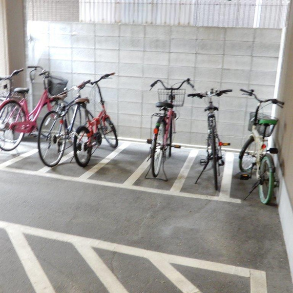 駐車場　グランドヴィラ都島