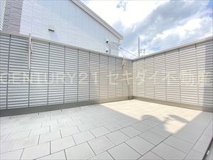 バルコニー　バルコニー