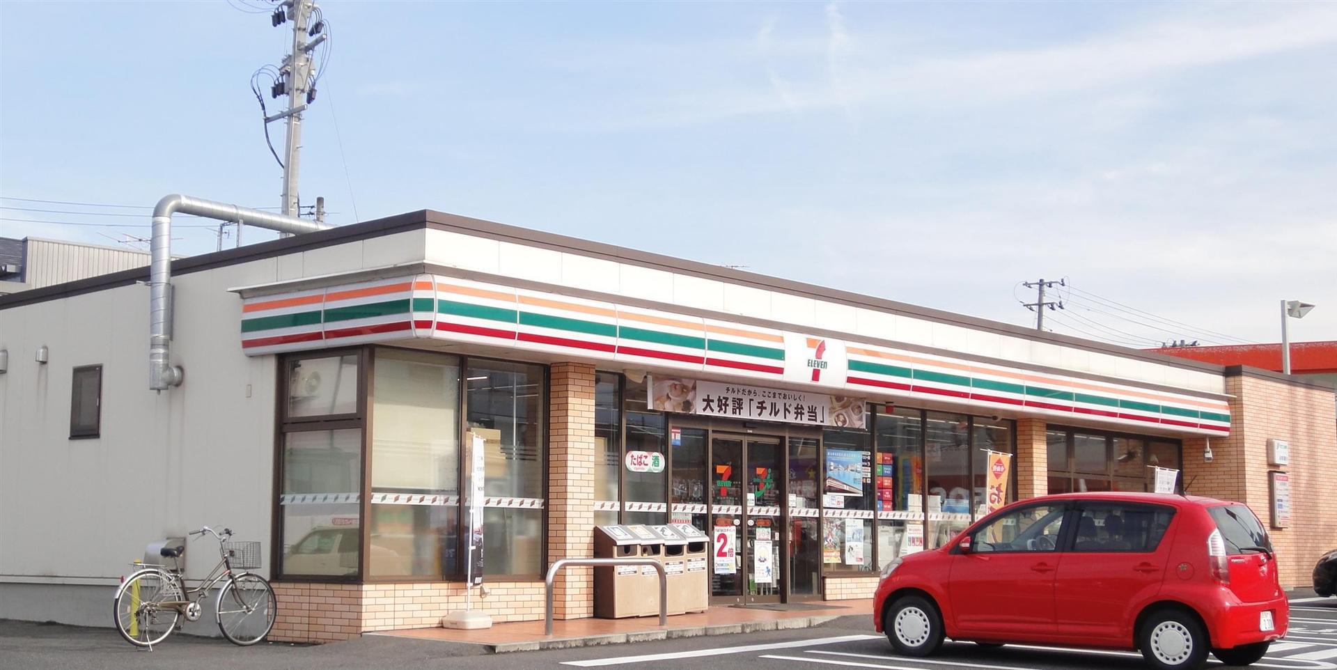 コンビニ　セブンイレブン山形桧町1丁目店（コンビニ）まで220m