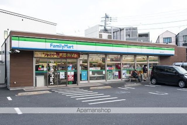 コンビニ　ファミリーマート 板橋大谷口店（コンビニ）まで140m