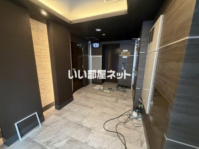 アヴェーレ早苗町の外観写真
