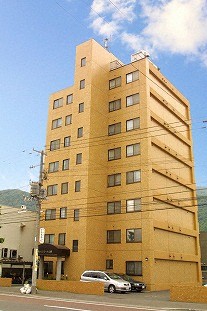 建物外観　★都市ガス・エアコン付き3LDK！★スーパー・市電徒歩圏