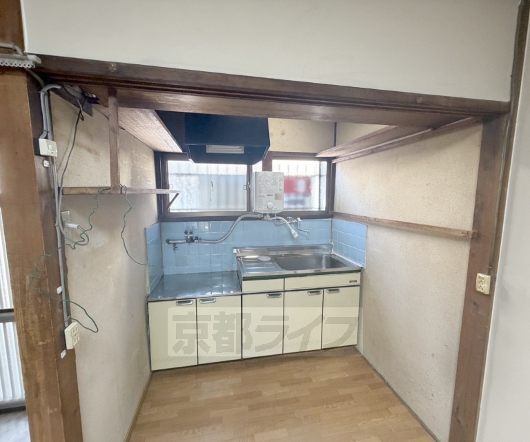 小倉町南浦貸家のキッチン写真