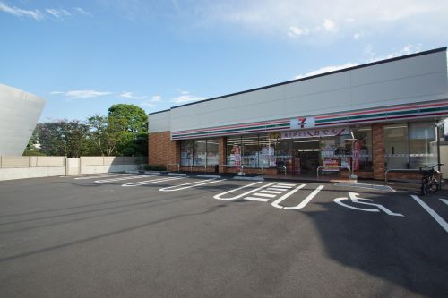 コンビニ　セブン-イレブン大田区大森中３丁目店（コンビニ）まで55m