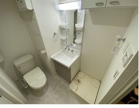 洗面設備　＊同物件、別部屋になります。