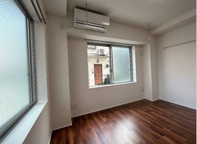 居室・リビング　＊同物件、別部屋になります。