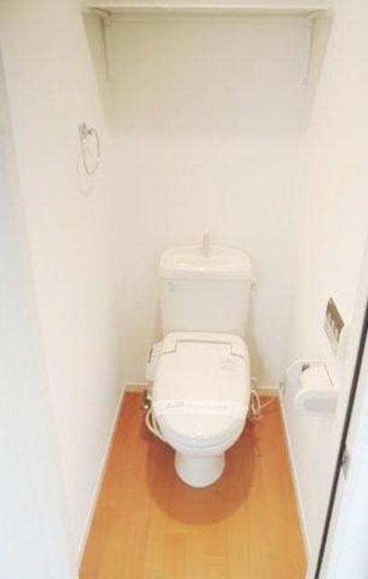 トイレ　同仕様参考写真