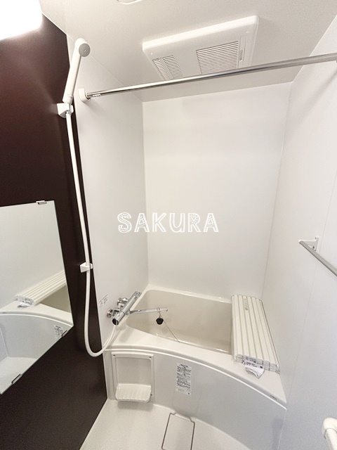 バス・シャワールーム　日々の疲れを癒すお風呂です♪