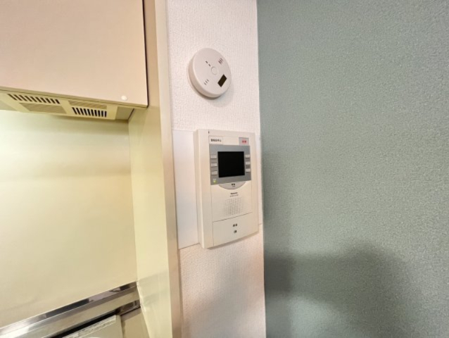 セキュリティ　モニター付きインターホンです