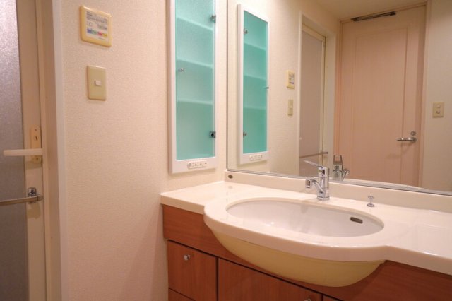 洗面設備　別部屋参考写真