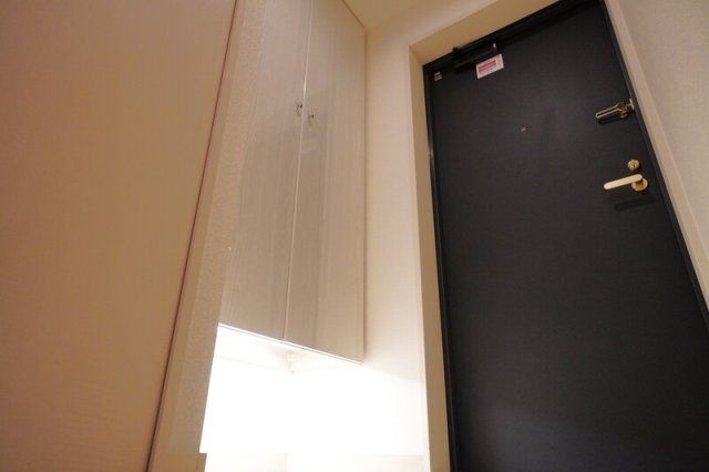 玄関　別部屋参考写真