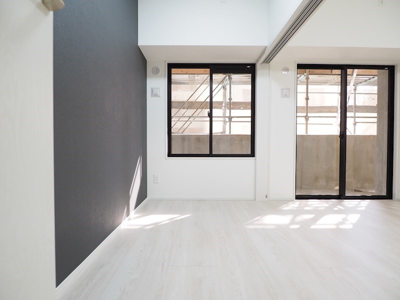 その他部屋・スペース　南向きで、明るいお部屋です。