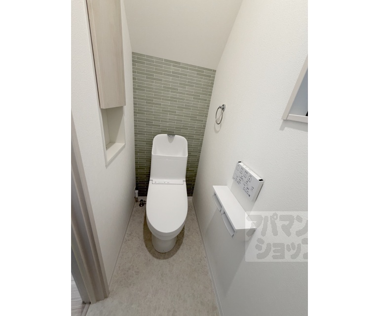 納所下野貸家のトイレ写真